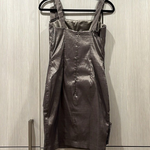 Jessica McClintock | Grey Metallic Bodycon Dress | Size 4‎ - Picture 3 of 14